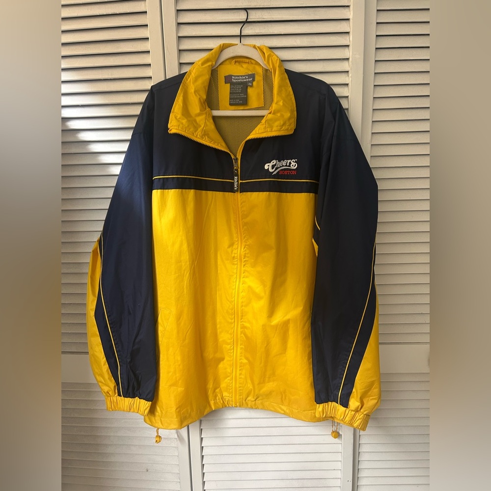 Ritchie’s Sportswear Cheers Boston Men's Yellow & Navy Windbreaker Jacket‎